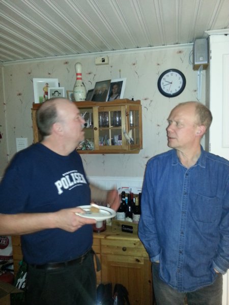 Benke Överraskad 25